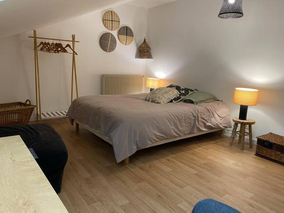 Appartamento Superbe Duplex Vue Cathedrale Exceptionnelle Périgueux Esterno foto